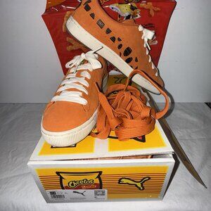 Mens Puma Cheetos Suede Sneakers Orange with cheetos bag And laces Size 11.5